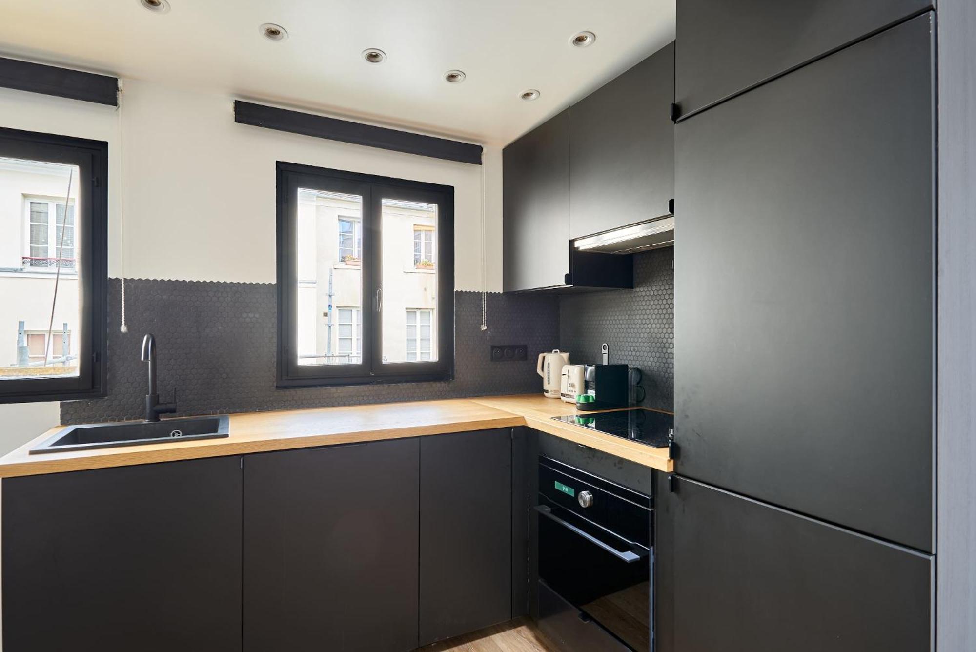 Apartment Le Marais By Studio Prestige Париж Экстерьер фото